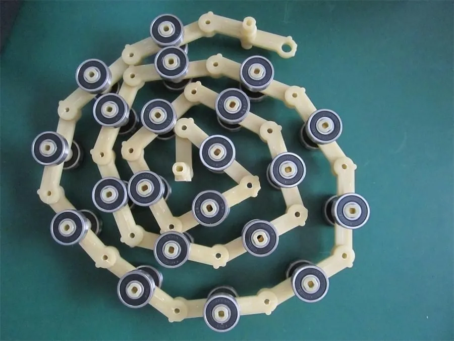 Plastic handrail deflecting chain 896208 product details